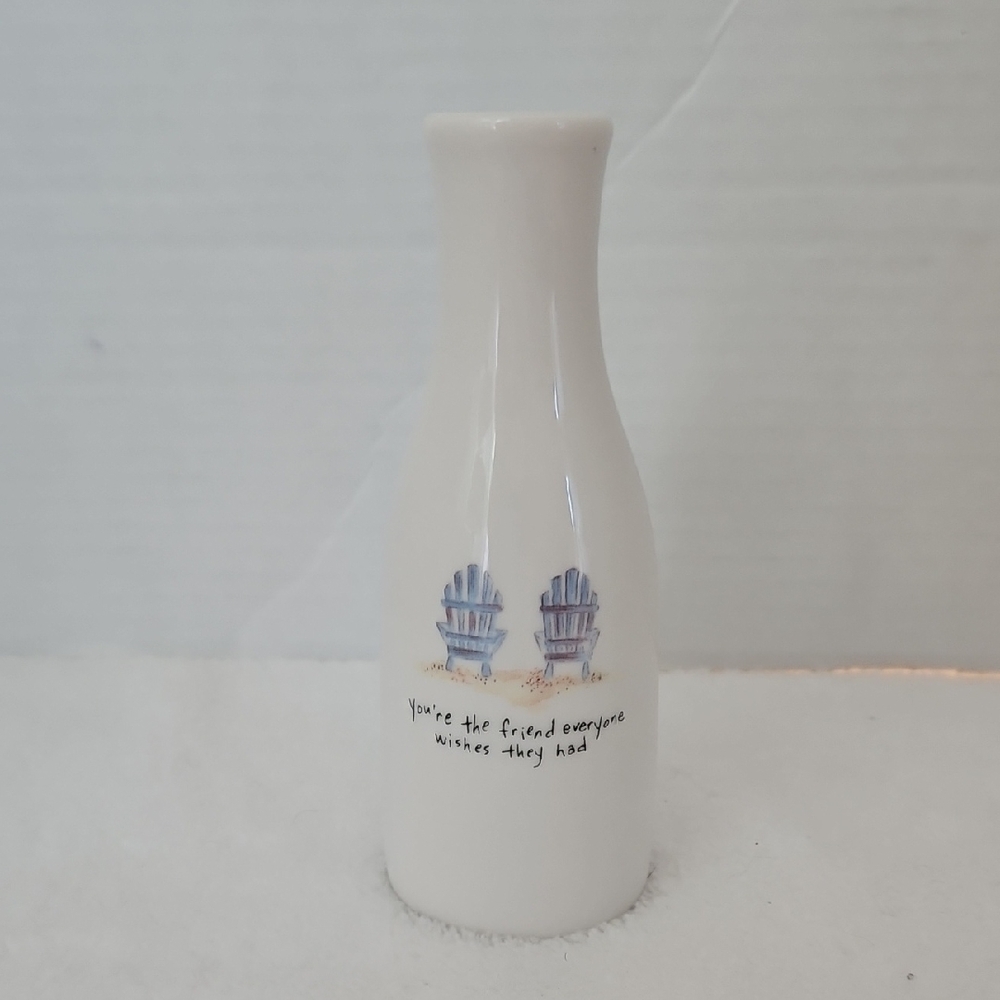 NATURAL LIFE Ceramic White Blue Adirondack Chairs Beach Friends Message Bud Vase